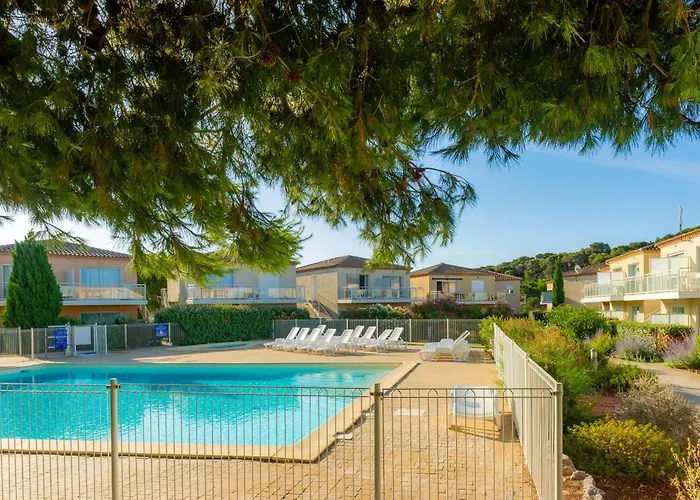 Goelia Les Jardins De Phoebus Apartmanhotel