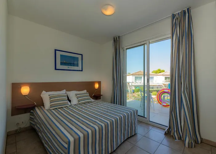 Goelia Les Jardins De Phoebus Apartmanhotel Gruissan